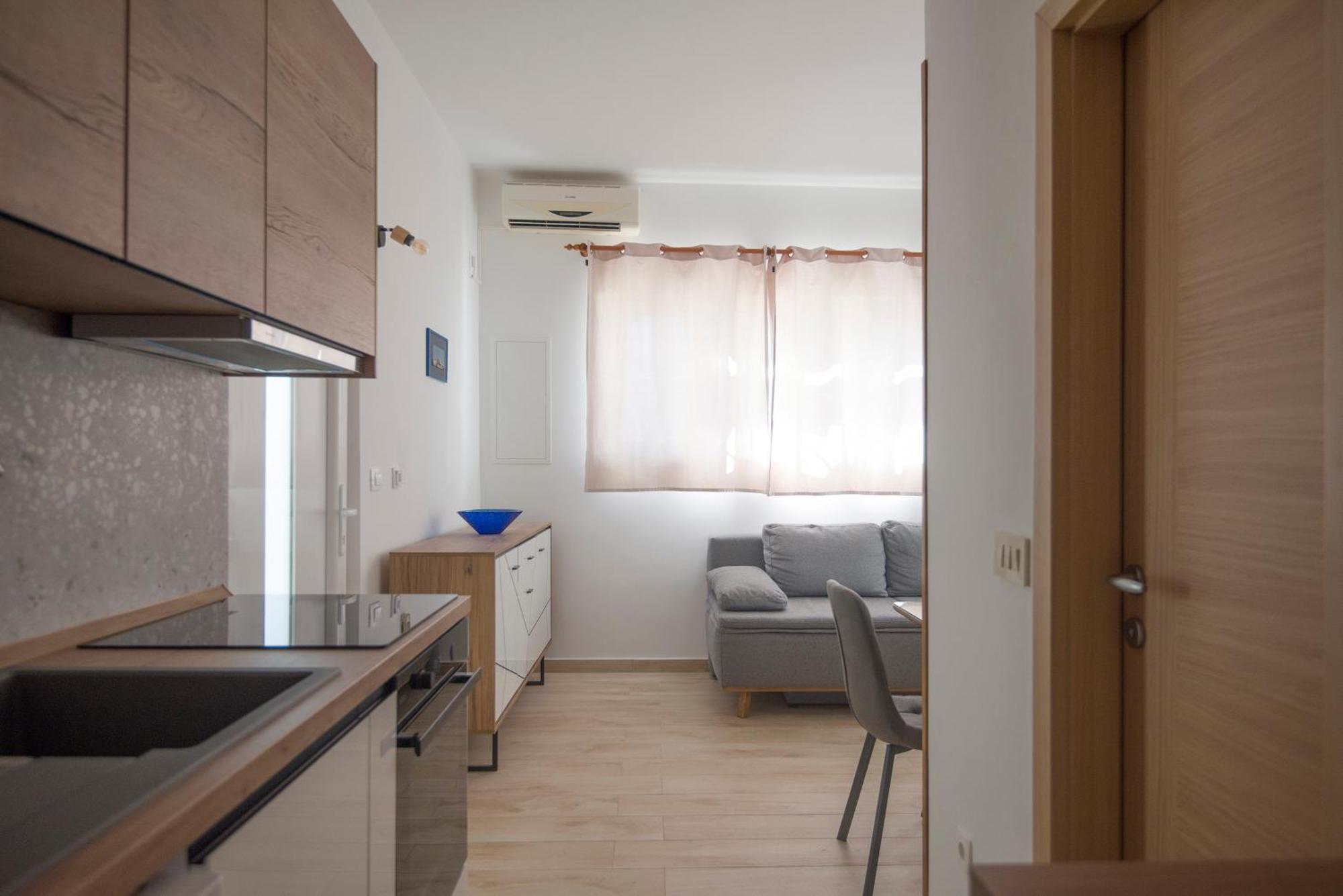 Apartmani Tomica Jesenice  Esterno foto